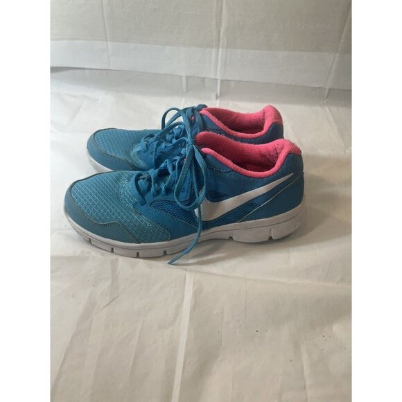 Nike size 8.5 - Picture 2 of 15